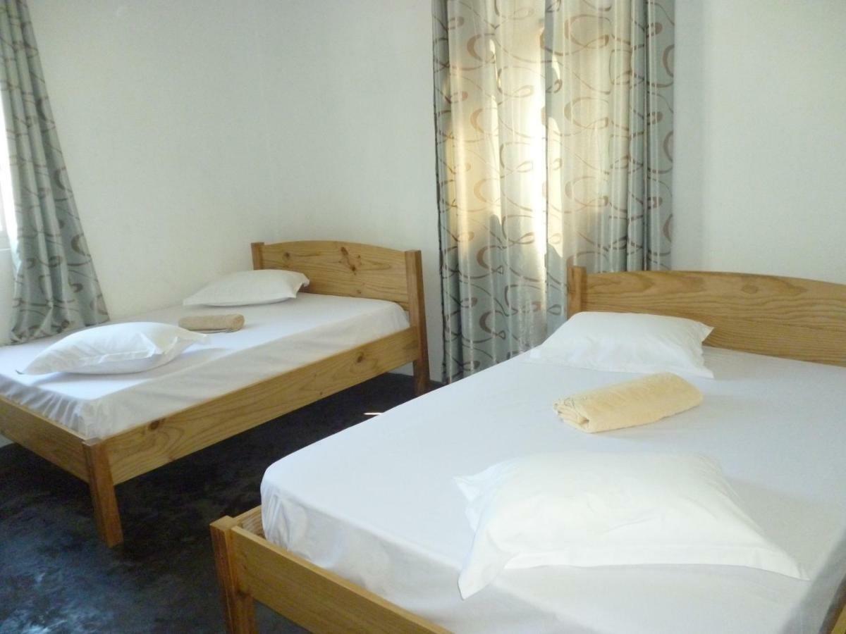 Chez Clenya Guesthouse La Ferme Esterno foto